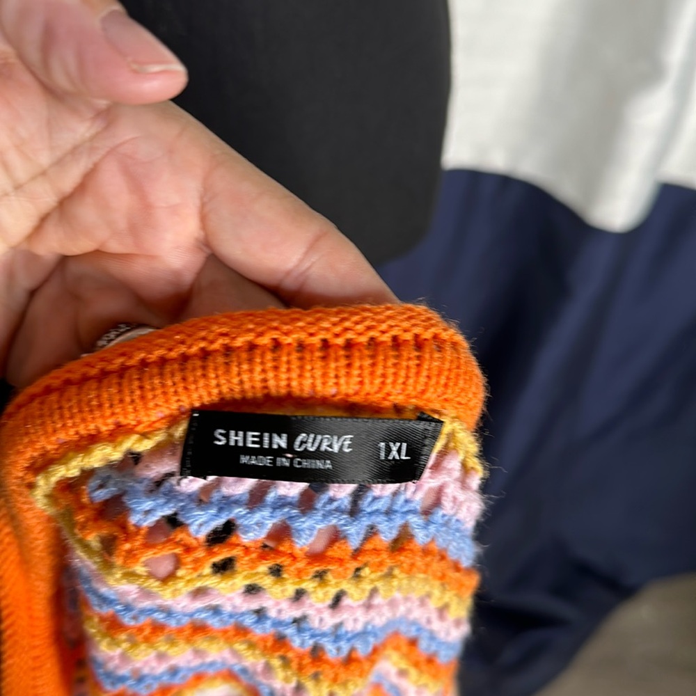 SHEIN Curve 1XL crochet sweater - Picture 4 of 5